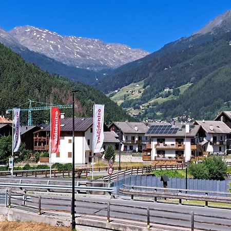 Residence Raethia Tra Bormio E Livigno Pradelle Extérieur photo