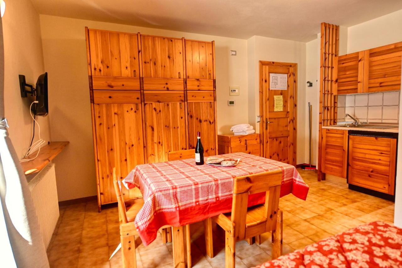 Residence Raethia Tra Bormio E Livigno Pradelle Extérieur photo