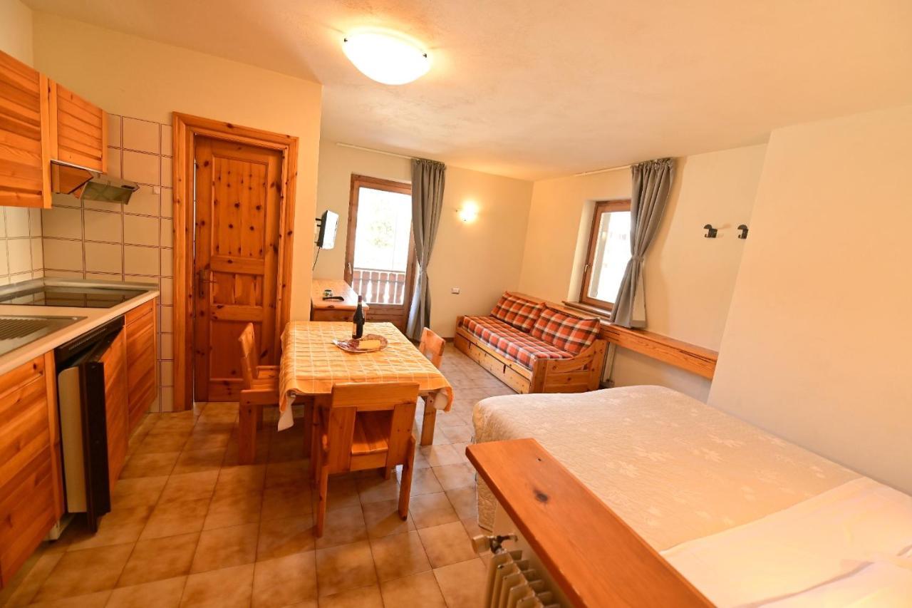 Residence Raethia Tra Bormio E Livigno Pradelle Extérieur photo