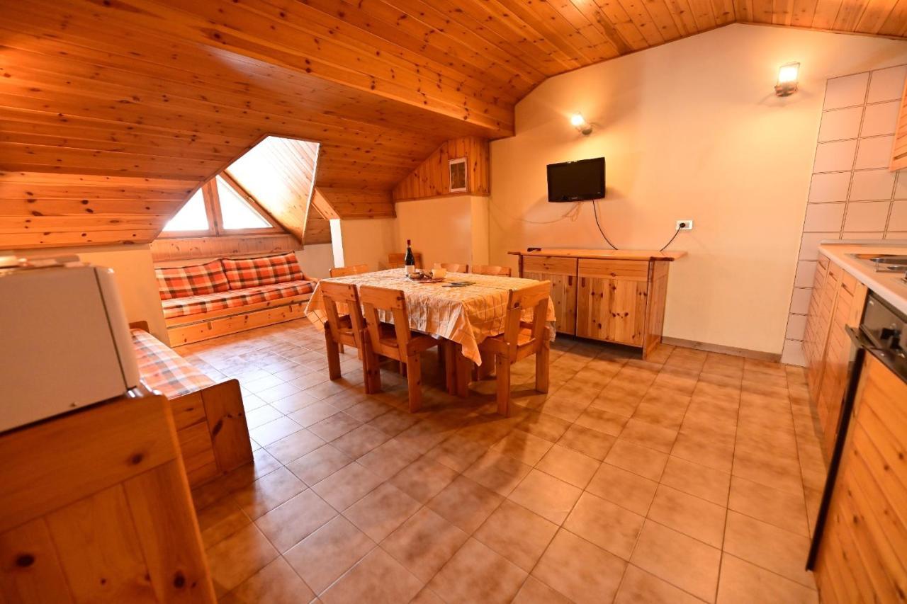 Residence Raethia Tra Bormio E Livigno Pradelle Extérieur photo