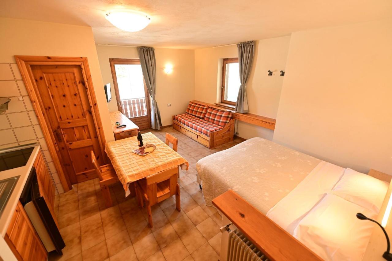 Residence Raethia Tra Bormio E Livigno Pradelle Extérieur photo