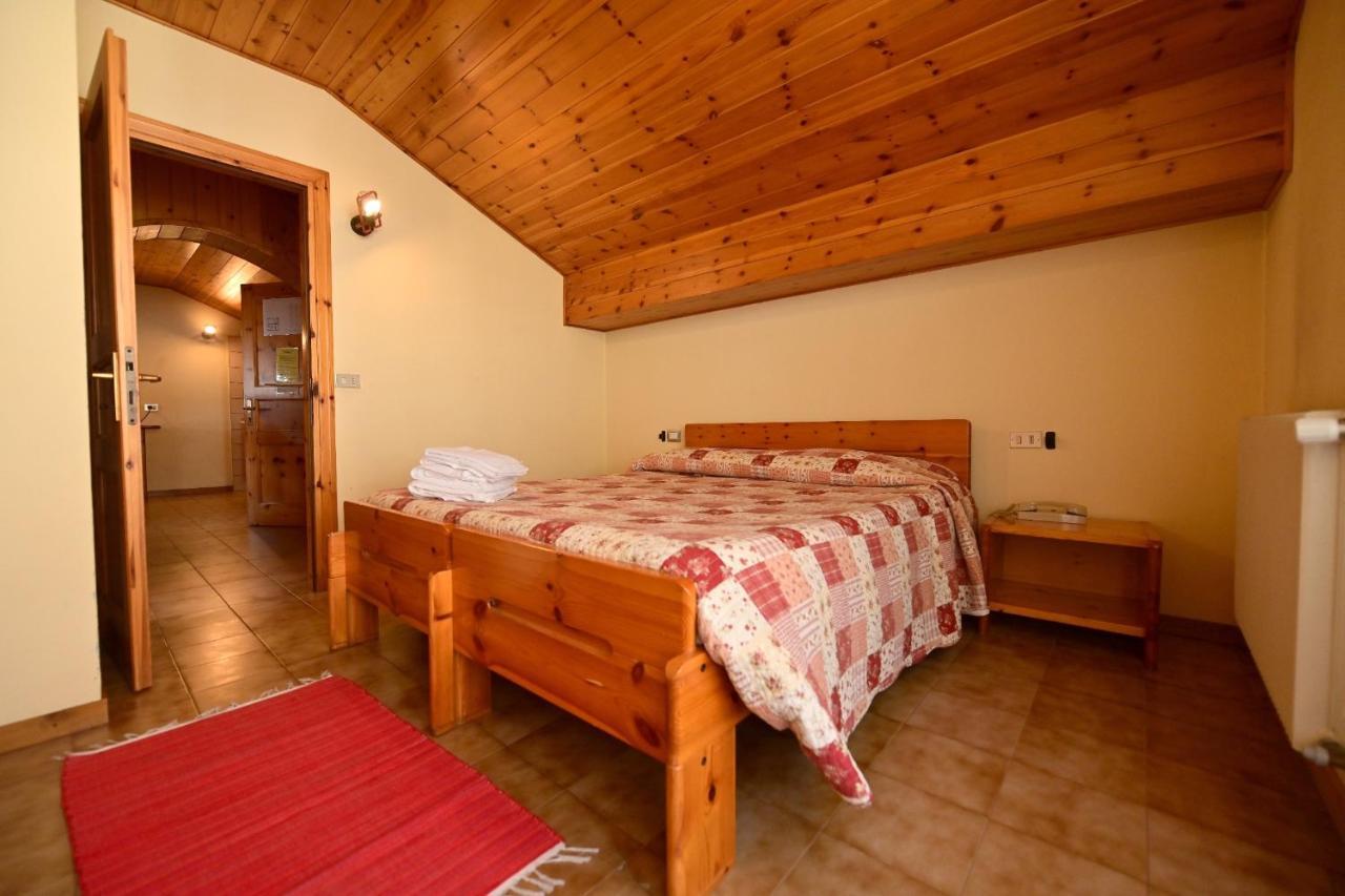 Residence Raethia Tra Bormio E Livigno Pradelle Extérieur photo