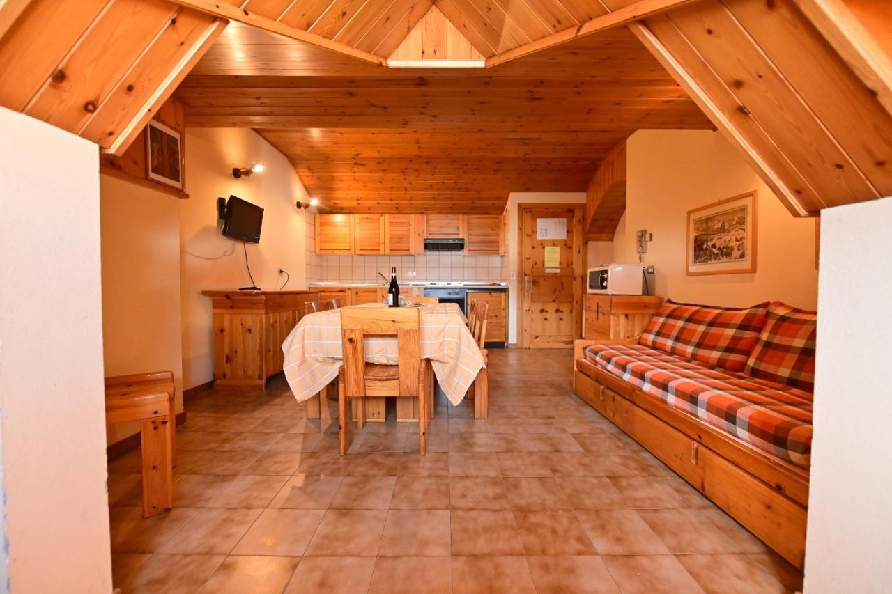 Residence Raethia Tra Bormio E Livigno Pradelle Extérieur photo