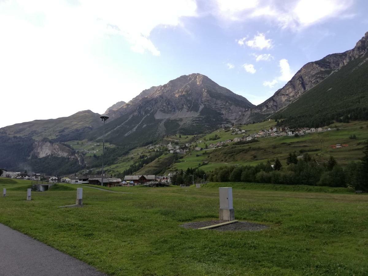 Residence Raethia Tra Bormio E Livigno Pradelle Extérieur photo